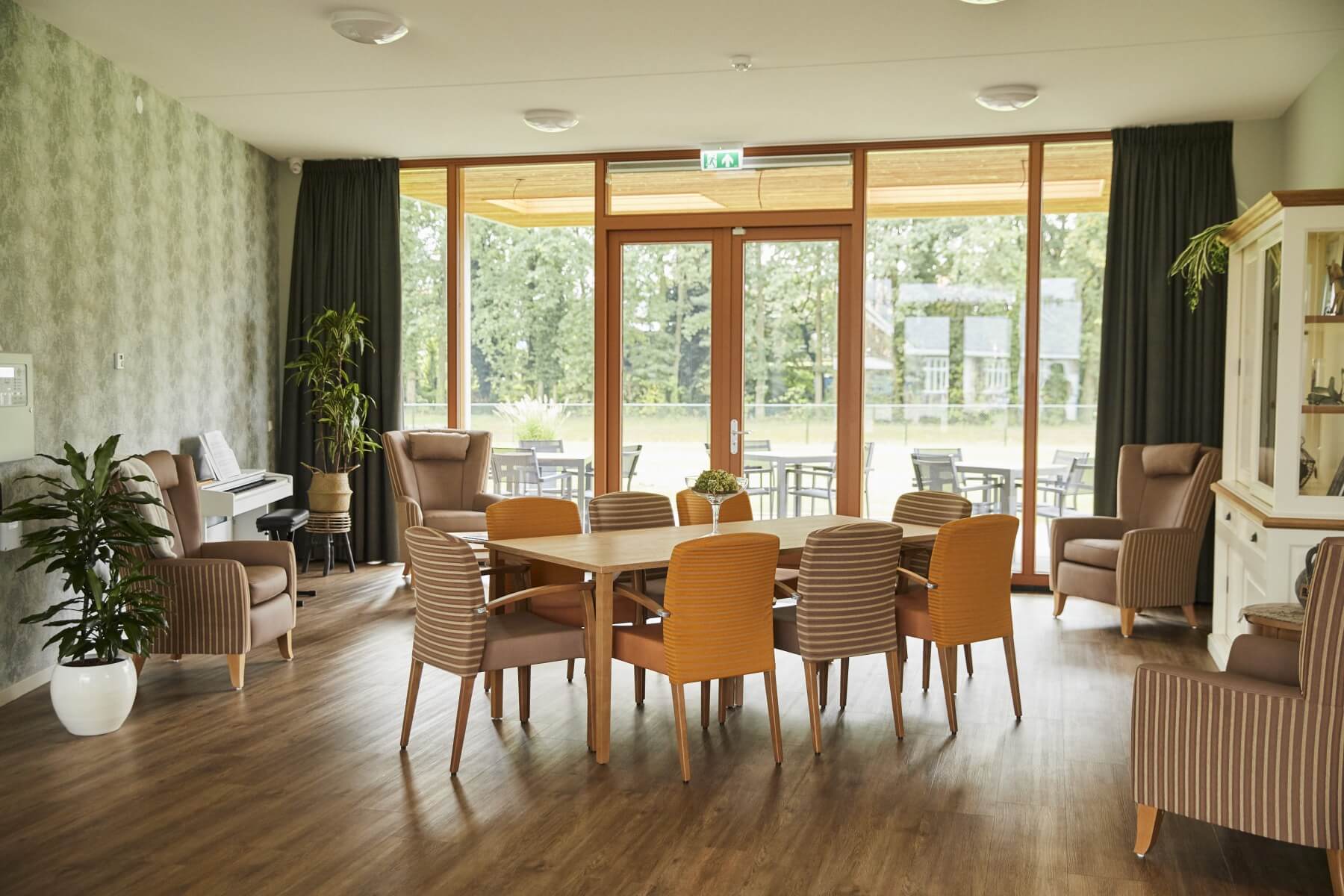 Maison-Molenbeecke-kleinschalige-woonzorgvoorziening-montfort-zorg-dementie-genieten